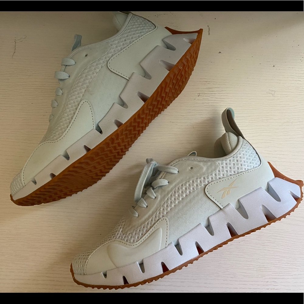 Reebok Zig Dynamica Women's Shoes